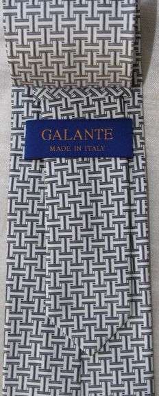 Fine Quality Italian Hand Made Silk Tie By Galante