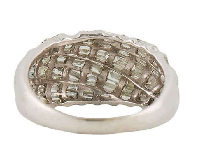 1.50ctw Baguette Diamond Wave Dome Ring in 18K