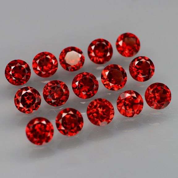 Outstanding 9.32ct diamond cut VS grade high fire Mozambique Garnet set
