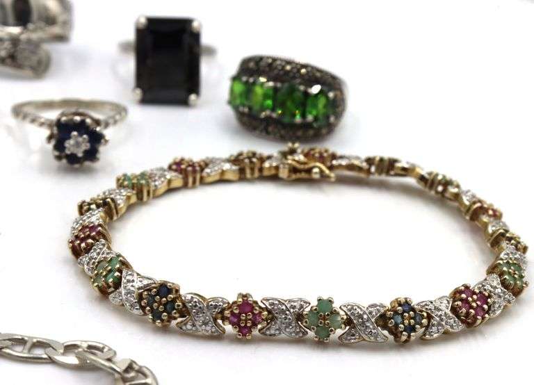 Group lot of Vintage 925 sterling silver mixed jewelry
