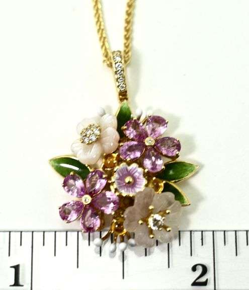 Artistic 14K Yellow Gold Floral Bouquet on Necklace