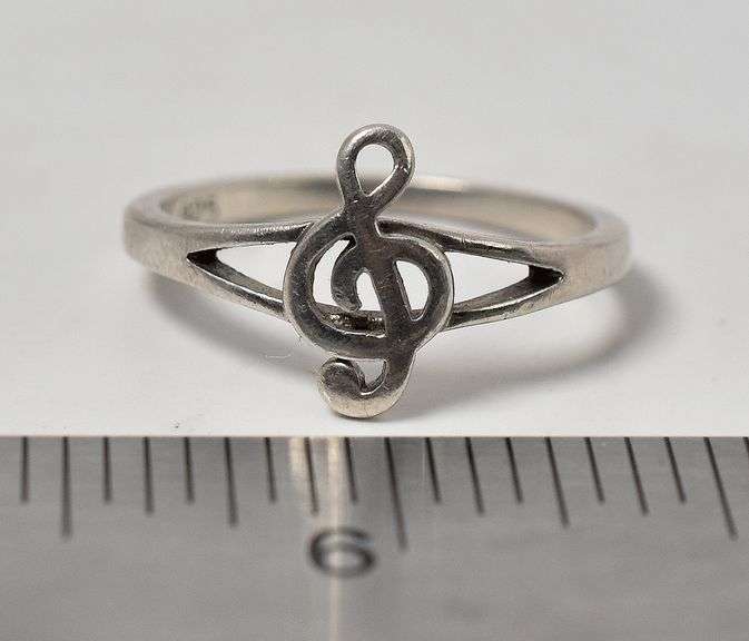 Music Note Ring in Sterling Silver