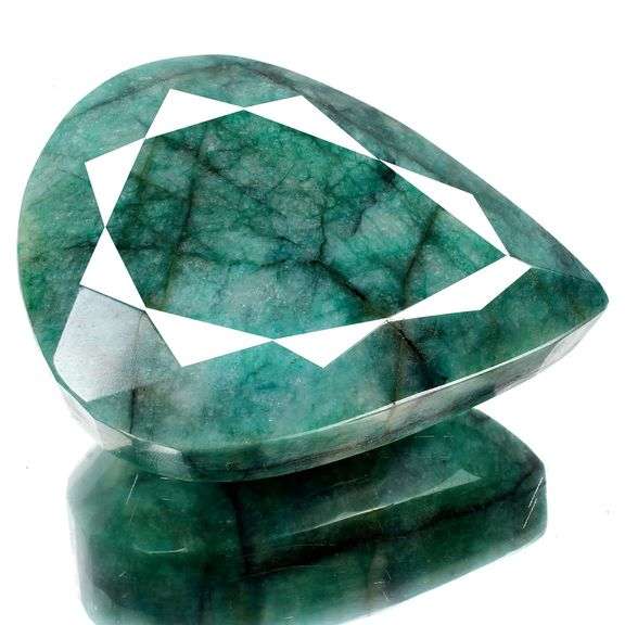 Magnificent 1560 Ct Huge Certified Museum Size Natural Emerald Solitaire