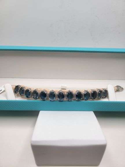 New! +27 ctw all natural Sapphire and 1.27ct diamond  weaved on fabric bracelet