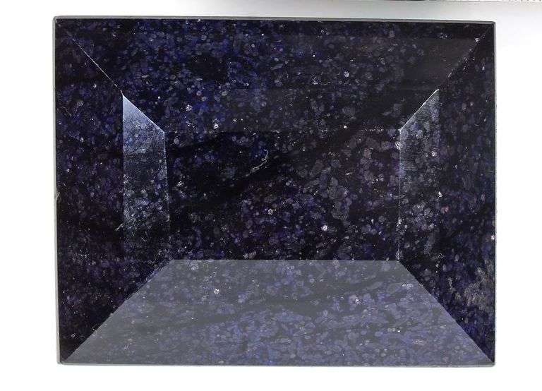 Magnificent Certified Museum Size 2560 Ct Natural Blue Sapphire Solitaire