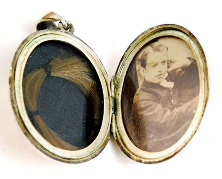 1876 English Sterling Christmas Eve Mourning Locket
