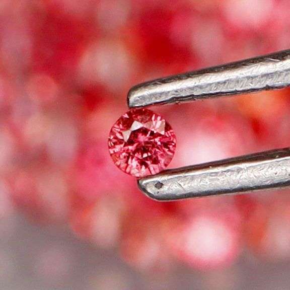 Vibrant color! Diamond cut! 2.45ct cherry pink Sapphire set!