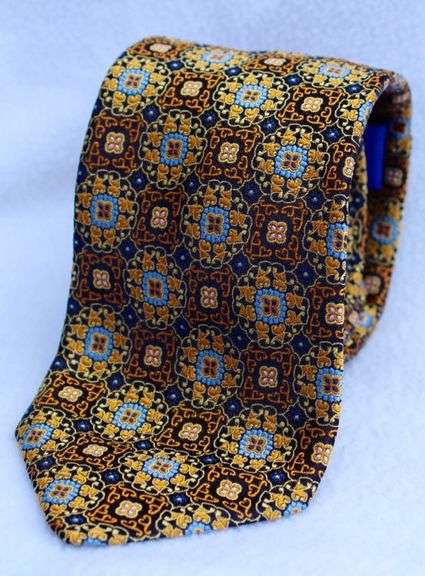 Fine Quality Italian Hand Made Silk Tie By Galante