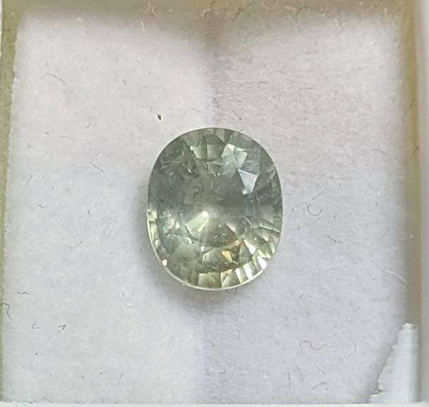 Glittering! Sea green! 2.27ct UNTREATED Tanzanian Sapphire!