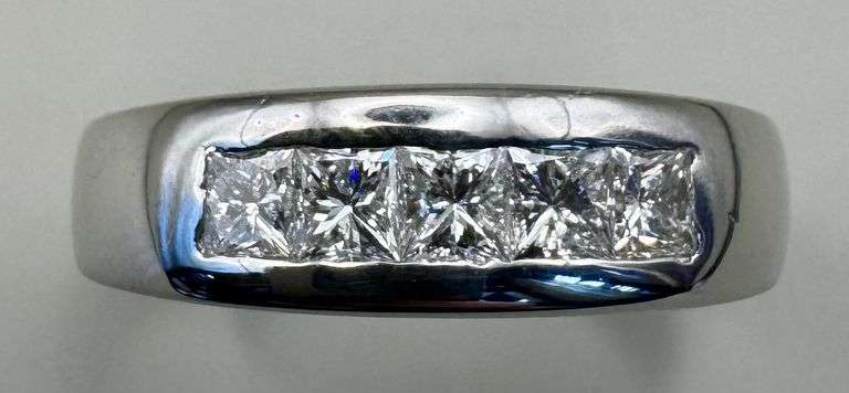 14K White Gold Princess Cut Wedding Band of 1.05ct