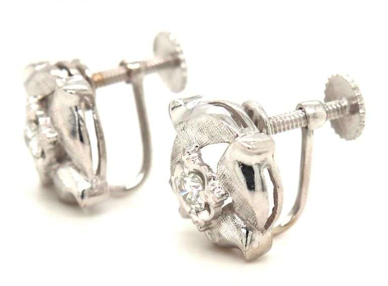 14kt White gold diamond textured flower clip on earrings