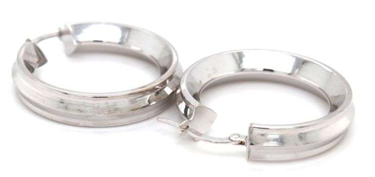 14kt White gold wide hoop earrings