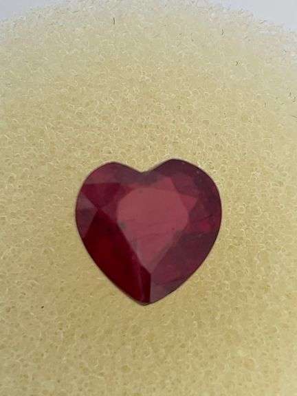 CERTIFIED NATURAL RUBY 2.57 CARAT HEART SHAPE.