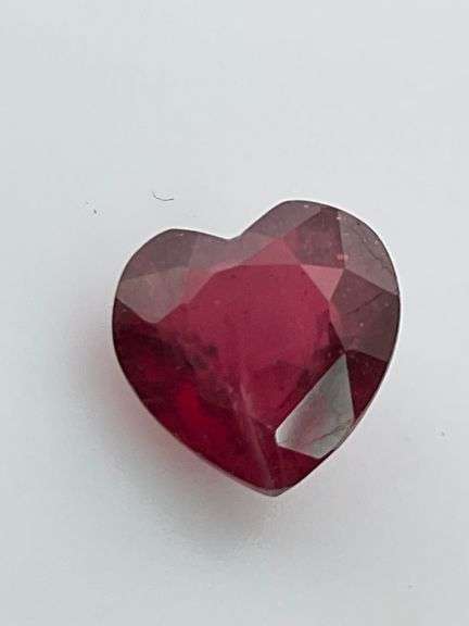 CERTIFIED NATURAL RUBY 2.57 CARAT HEART SHAPE.