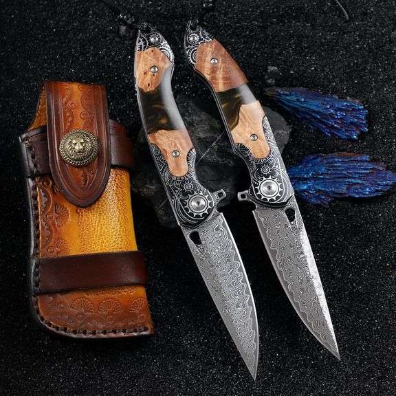 Damascus Steel Folding Knife