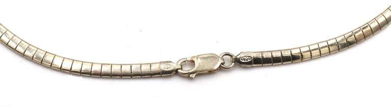 Group lot of 4 Vintage 925 sterling silver necklaces