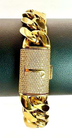 Sparkling 14 Kt Gold Plate 74.6 Grams Monogramed Initial "J" Curb Link Bracelet