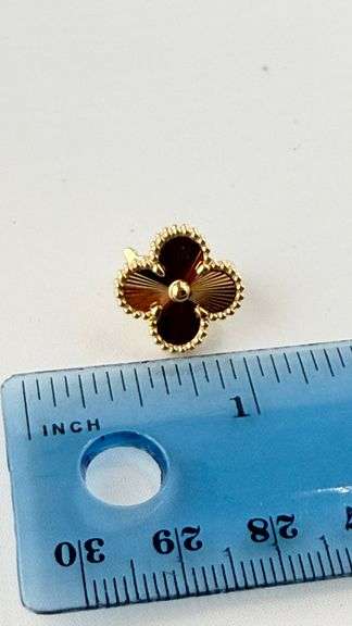 18KT Yellow Gold Guilloche Pattern Post And Clip Earrings