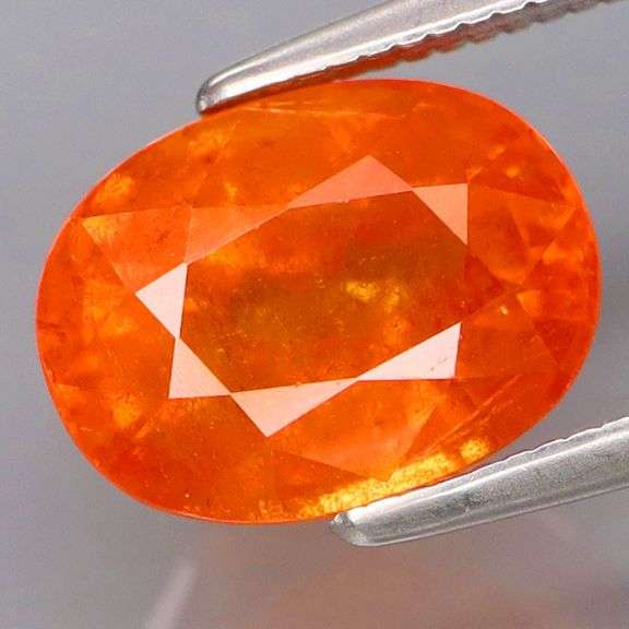 Incredible 4.24ct UNTREATED top Mandarin Garnet