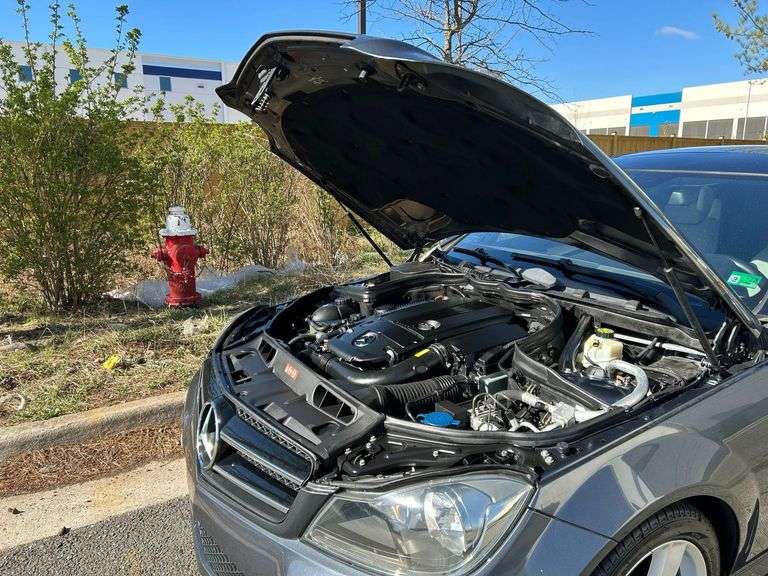 2013 Mercedes-Benz C-Class C 250 Coupe 2D