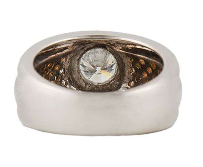 1.16ctw Round Diamond Bezel Set Pave Side Band Ring in 18K