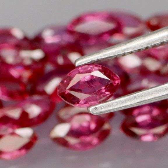 Amazing 4.29ct marquise cut Ruby set! UNTREATED!