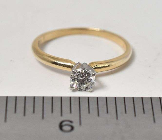 Elegant 18K Yellow Gold Approx. 0.62CTW Solitaire Diamond Ring