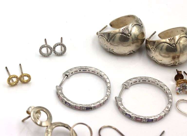 Group lot of Vintage 925 sterling silver earrings