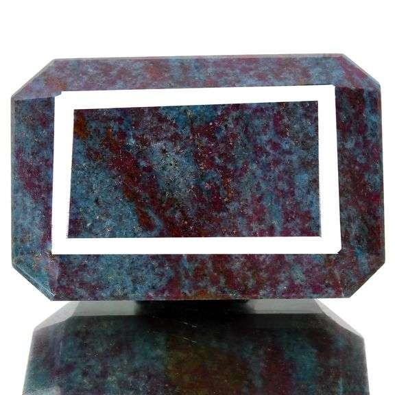 Magnificent Certified Museum Size 2580 Ct Natural Red Ruby Kyanite Solitaire