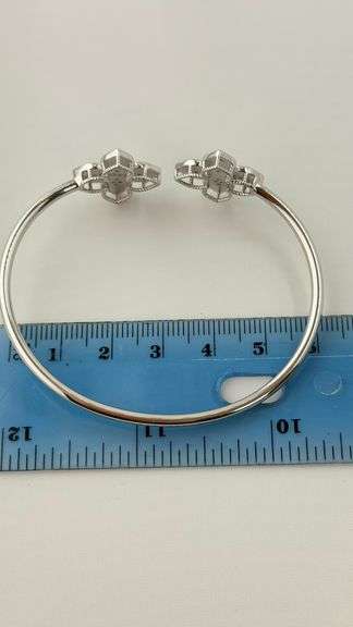 925 Sterling Silver Twin Princess Flower Twisted Cuff Bracelet
