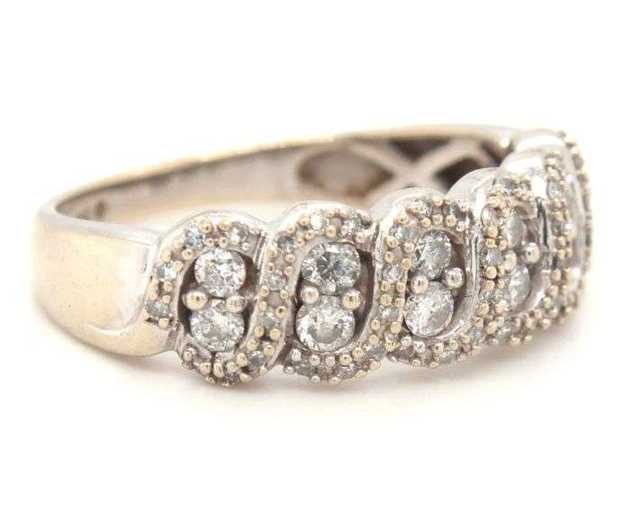 10kt White gold diamond band