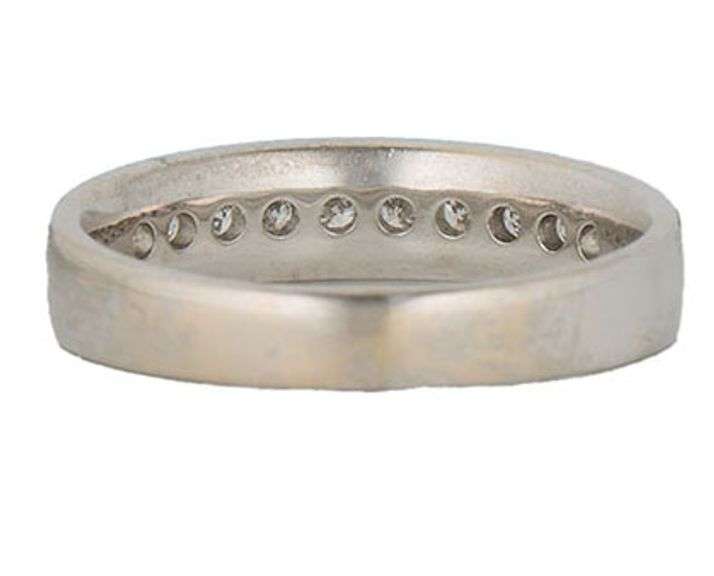 0.60ctw Round Diamond Channel Set Wedding Band Ring in 14K