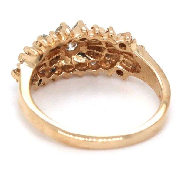 14kt Yellow gold 0.55ctw RBC and Baguette diamond cluster ring