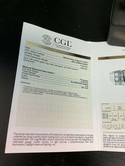 CERTIFIED BRAND NEW 14K WHITE GOLD DIAMOND BAND / RING