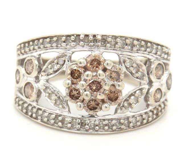 10kt White gold champagne and white diamond band