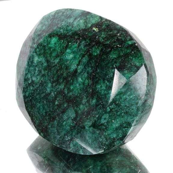 Huge Certified 2230 Ct Museum Size Natural Emerald