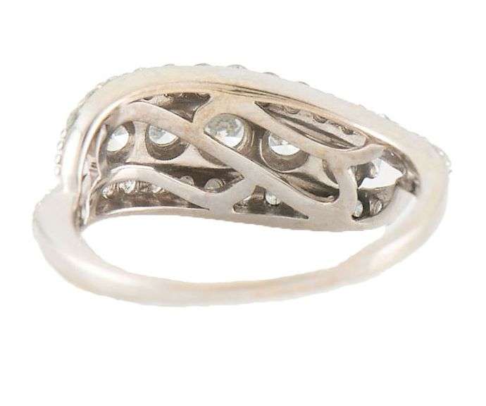 0.85ctw Round Diamond Triple Row Band Ring in 14K