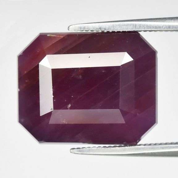 Huge! UNTREATED! 16.18ct violet red Mozambique Ruby!