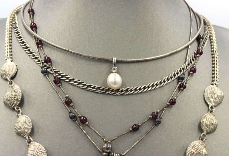 Group lot of 5 Vintage 925 sterling silver necklaces