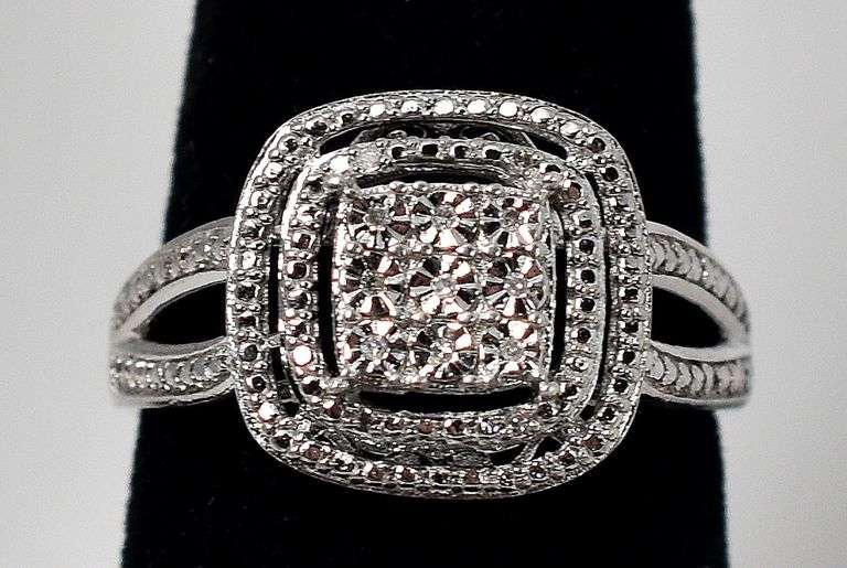 Diamond Ring in Sterling Silver