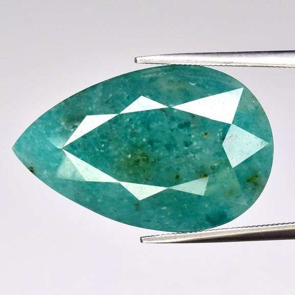 Collectors alert! Massive 22.16ct UNTREATED Grandidierite!