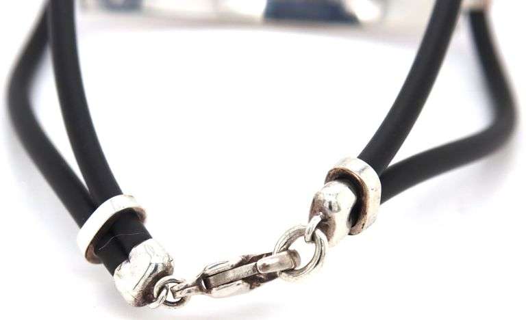 Tiffany & Co Atlas rubber bracelet