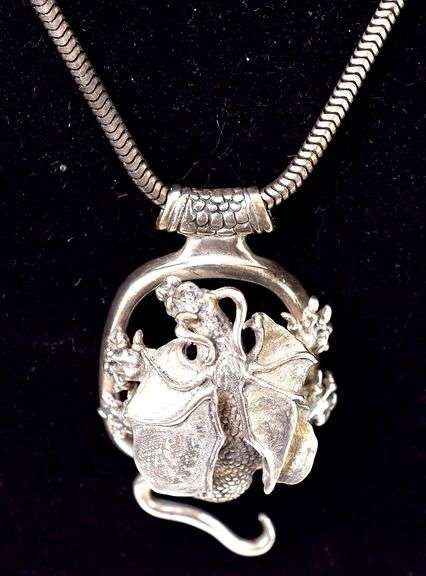 Dragon Pendant Necklace in Sterling Silver