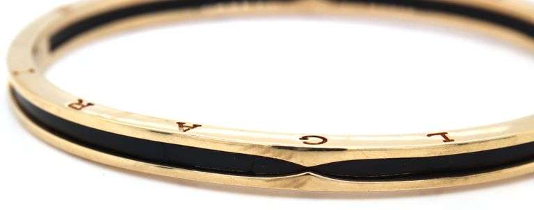 18kt Yellow gold B-Zero 1 style black ceramic bangle bracelet