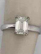 G.I.A. CERTIFIED LADIES DIAMOND RING