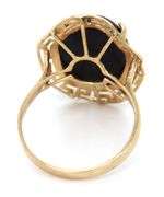 14kt Yellow gold oval black onyx ring