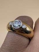 14K Yellow Gold Round Brilliant Cut Diamond Ring of 1.07 Ct