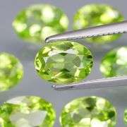 Oval cut! Untreated! Matched! 7.76ct Peridot set!
