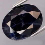 Elegant 4.10ct blue black Sapphire -heated only!