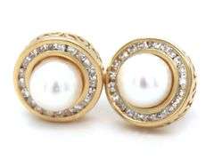 FemininePearl & Diamond Pendant & Earring Suite